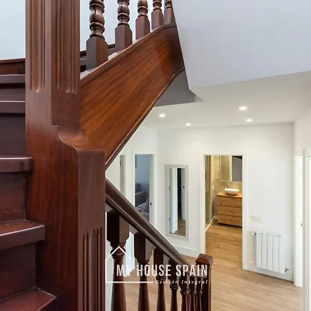 Myhousespain - Hermosa Casa Con Jardin En Feriehus