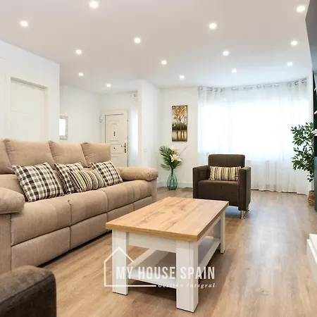 Сasa de vacaciones Myhousespain - Hermosa Casa Con Jardín En Gijón