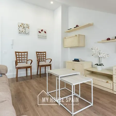 Сasa de vacaciones Myhousespain - Hermosa Casa Con Jardín En *